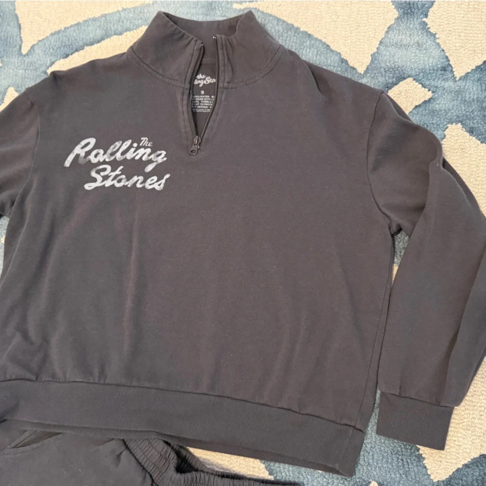 Rolling Stones Lounge Set - Size S - Picture 14 of 14